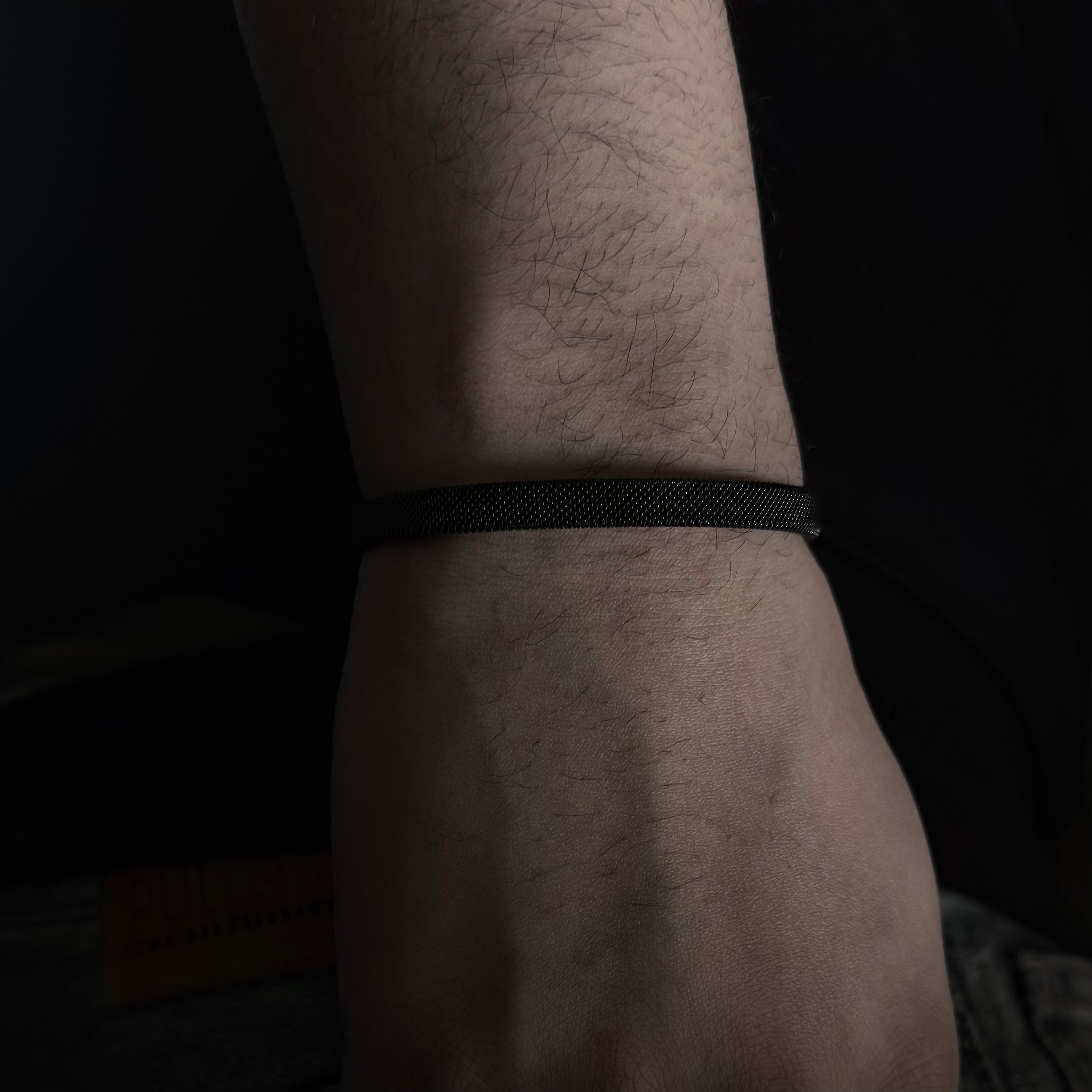 Essential Mesh Cuff