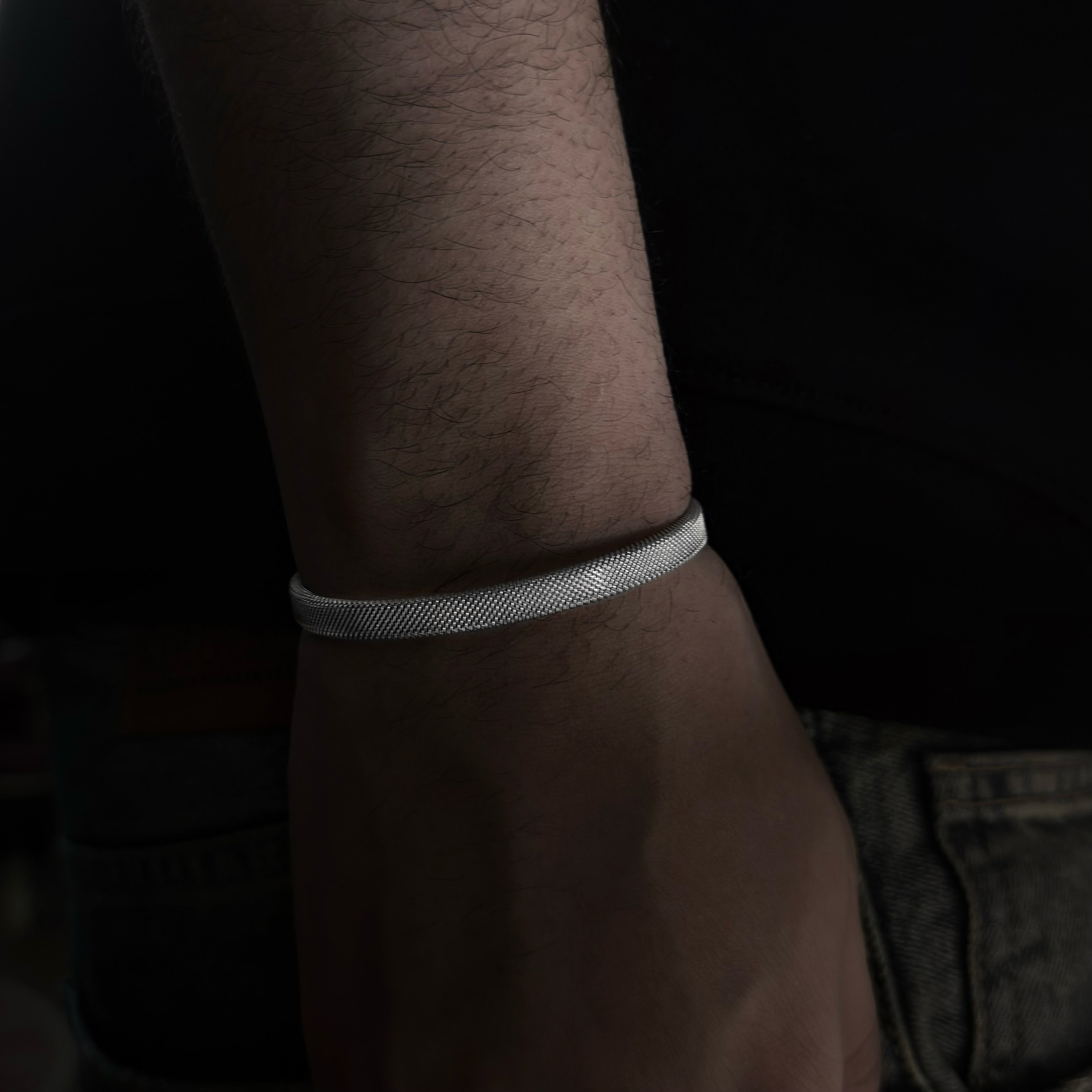 Essential Mesh Cuff