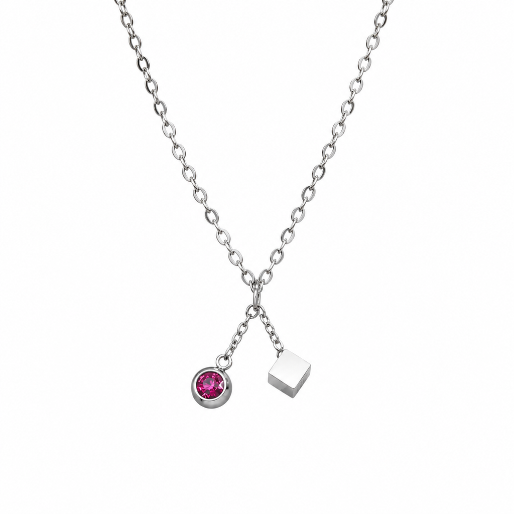Box Burgundy Necklace ￼